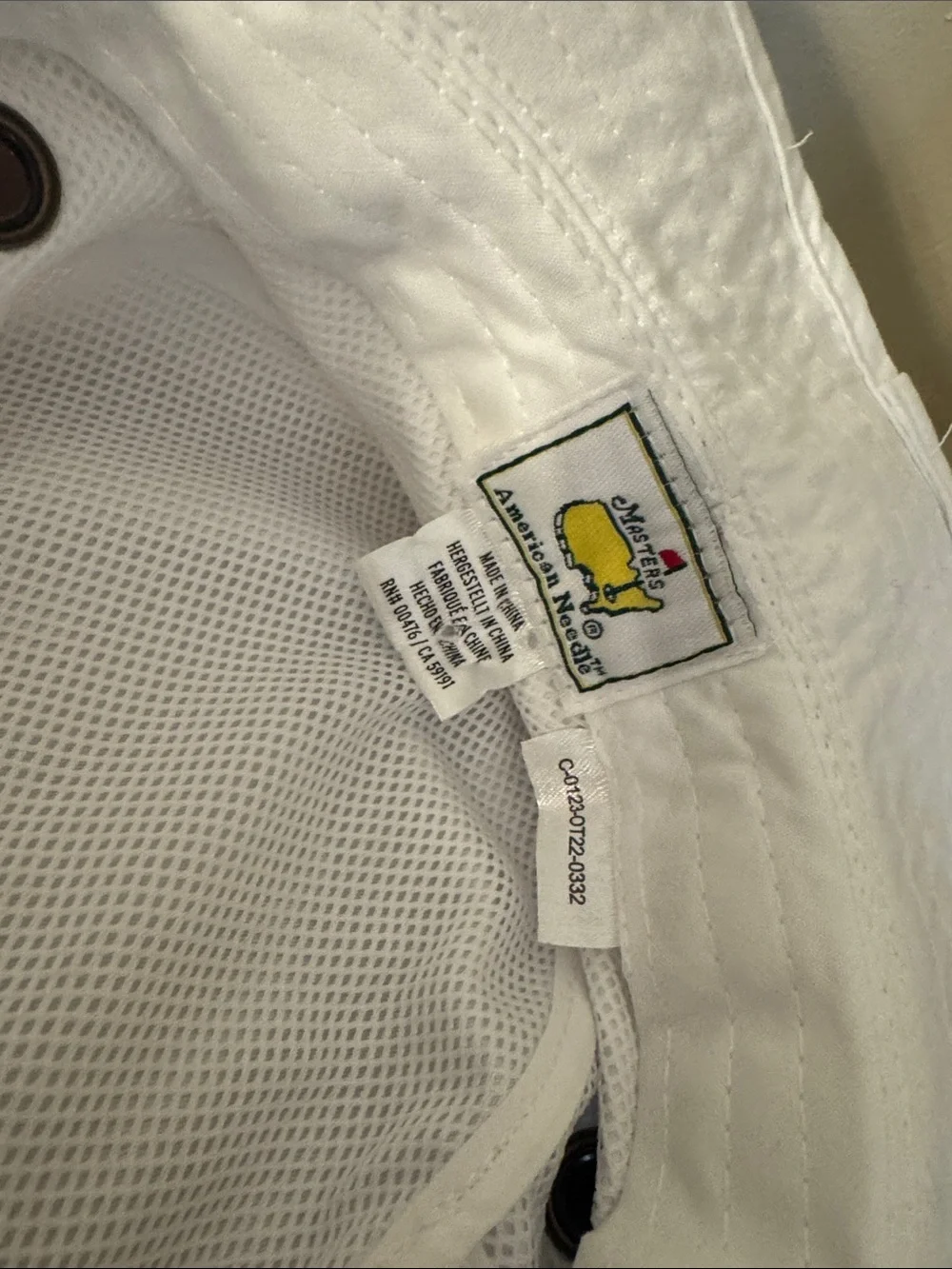 Masters White Kids Bucket Hat with Yellow & Green Golf Crest